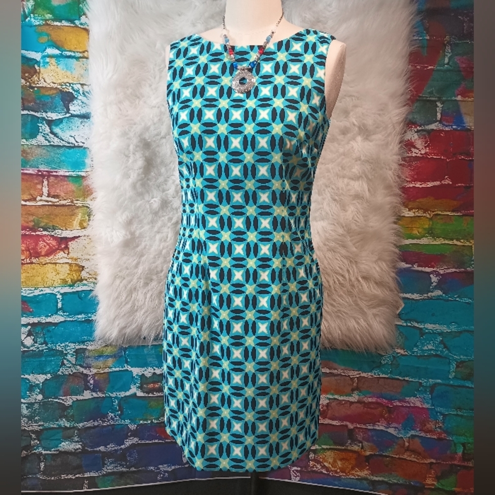 AGB Blue and Green Sleeveless Back Zip A Line Dress Size 8